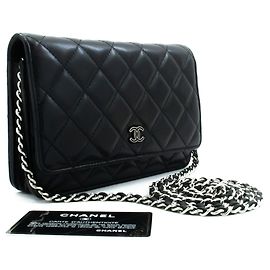 CHANEL Borsa a tracolla Classic Wallet On Chain WOC Nera in Pelle di Agnello SV