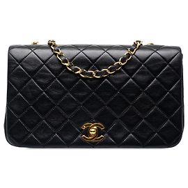 Chanel Black CC Quilted Lambskin Full Single Flap