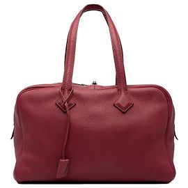Hermès Red Clemence Victoria II 35
