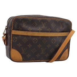 Louis Vuitton Trocadero Monogram Canvas 27