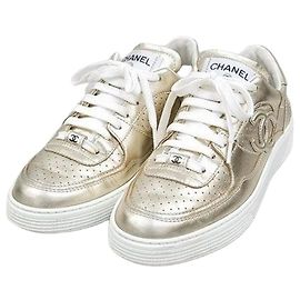 Sneakers Chanel Oro