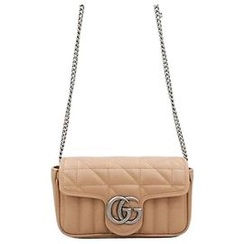 Gucci Sac à épaule Super Mini GG Marmont Matelassé avec chaîne