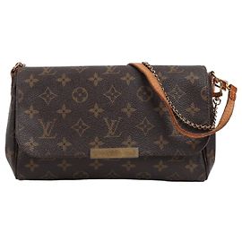 Louis Vuitton Favorite MM Monogram Canvas Crossbody Bag