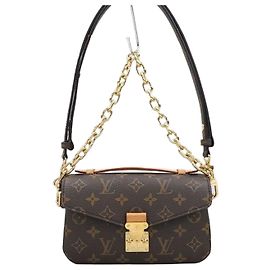 Louis Vuitton Pochette Métis East West
