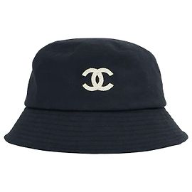 Chanel Sombrero bucket de algodón negro sin usar