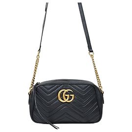 Gucci Borsa a tracolla piccola GG Marmont Matelassé con catena