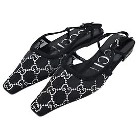 Gucci Verzierte Ballerinas mit Slingback-Abschluss
