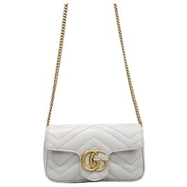 Gucci Sac à chaîne GG Marmont Super Mini Gris Clair