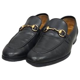 Gucci Mocasines Jordan con hebilla de metal en cuero negro