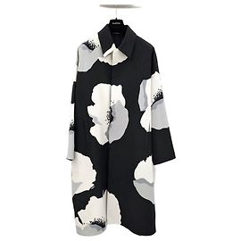 Cappotto lungo Flower Valentino verde in pelle