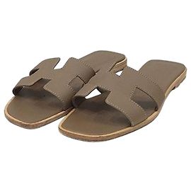 Hermès Sandalo Oran Etoupe