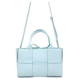 Bottega Veneta Arco kleine Shopper aus Leder