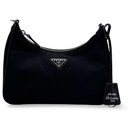 Prada Re-Edition 2005 Hobo Tessuto in pelle Saffiano Mini