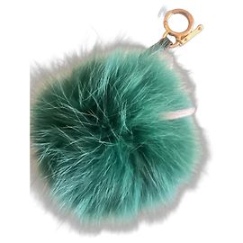 Charm per borsa Fendi in pelliccia verde