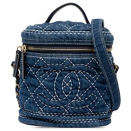 Estojo de Maquilhagem Chanel Blue Quilted Denim Trip com corrente