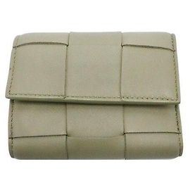 Bottega Veneta Portafoglio con zip in pelle di agnello Intrecciato kaki