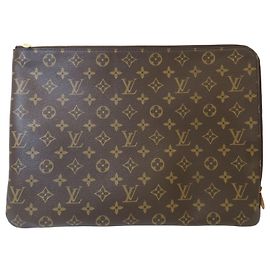 Louis Vuitton Clutch Monogram Etui Voyage GM