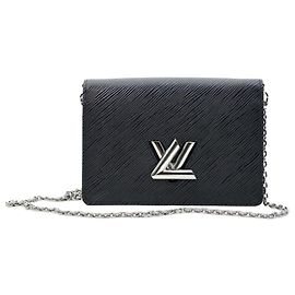 Louis Vuitton Borsa a tracolla Twist in pelle Epi nera con catena