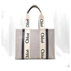 Chloé Woody Medium Tote Bag aus Baumwoll-Canvas Navy und glänzendem Kalbsleder