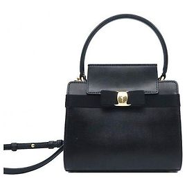 Salvatore Ferragamo Picca borsa a mano in vitello nero New Vara Bow