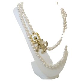 Chanel Collana a doppio giro Logo CC Pearl Gold Edizione Limitata