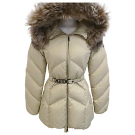 Moncler Chaqueta Corta de Plumón Beige