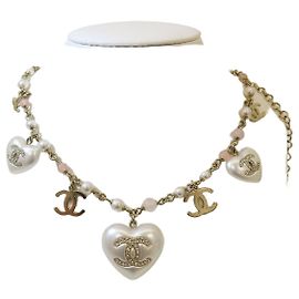 Chanel Collana a catena di perle con cuore di cristallo CC Edizione Limitata