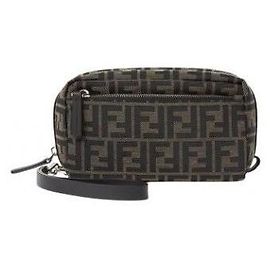 Fendi Trousse de toilette compacte à double zip