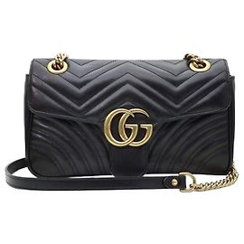 Gucci Borsa a spalla piccola con catena GG Marmont in matelassé chevron nera