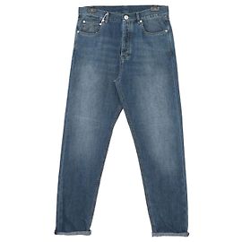 Brunello Cucinelli Pantalon en denim droit pour hommes avec patch en cuir et logo brodé