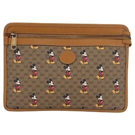Gucci Disney Mickey Mouse Mini GG Coated Canvas con zip anteriore e stampa