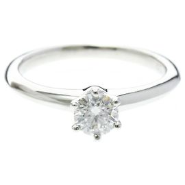 Tiffany & Co. Tiffany Setting Solitaire Platina com Diamante RBC G/VVS2
