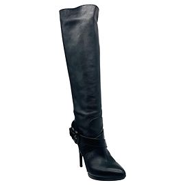 Fendi hohe Absatzstiefel aus schwarzem genarbtem Leder mit überkreuzter Schnalle