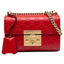 Borsa a tracolla Gucci Small Guccissima con lucchetto rossa