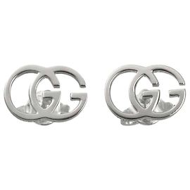 Pendientes Gucci GG Running en oro blanco de 18K