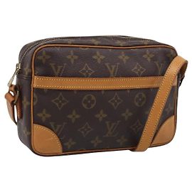 LOUIS VUITTON Monogram Trocadero 23 Shoulder Bag M51276 LV