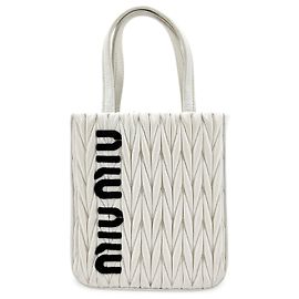 Borsa a mano Miu Miu Matelassé in pelle Nappa