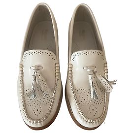 Autre Marque G.H. Bass & Co. Weejuns Mocassini in pelle bianchi con nappine