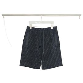 Fendi Pantaloni Bermuda neri con motivo logo
