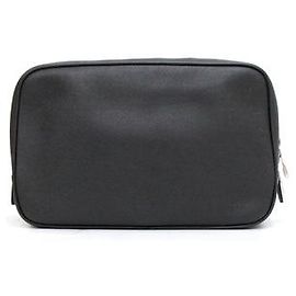 Louis Vuitton Necessaire GM in pelle Taiga