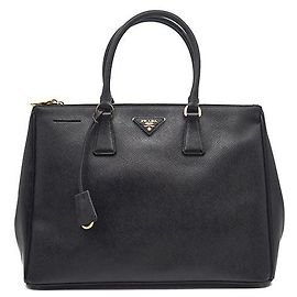 Prada Borsa a mano e a tracolla Saffiano Lux