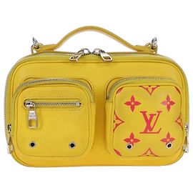 LOUIS VUITTON Utility Cross Body Bag Leather Yellow M58652 LV Auth 210243V - Jerrillo