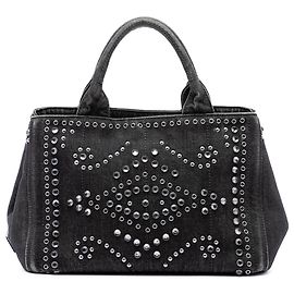 Borsa Tote Satchel Prada in denim grigio con borchie e logo Canapa