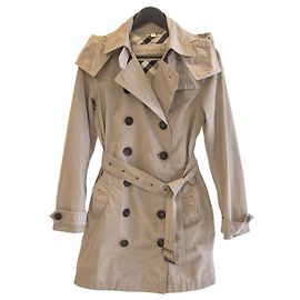 Burberry Sobretudo Trench Coat com Capuz Balmoral Bege