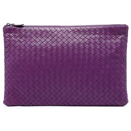 Clutch Bottega Veneta Intrecciato de Nappa morada