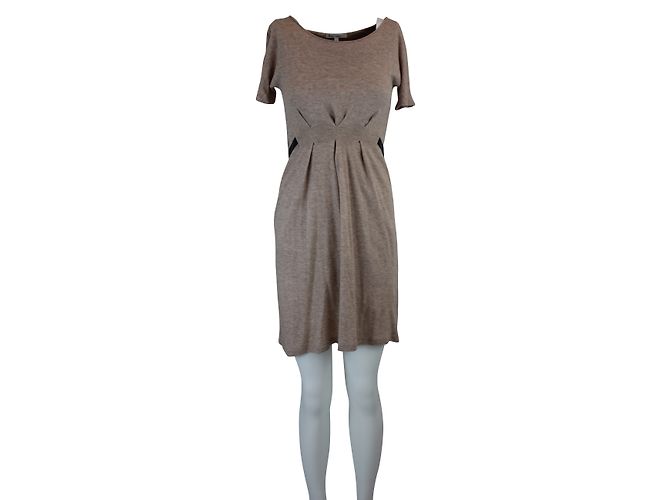 Les Petites Beige Kleid mit schwarzem Gürtel - Ansicht 2
