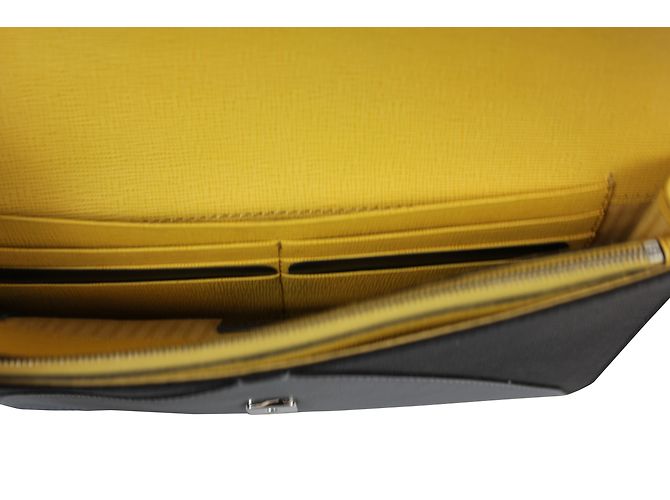Pochette Fendi - vue 4