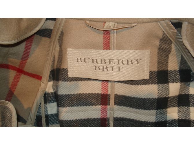 Burberry Brit Abrigos, Ropa de calle - vista 3