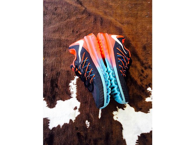 Nike Sneakers - view 3