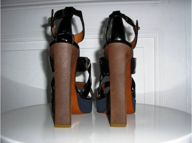 Sandali Lanvin Offset in vernice nera Nero - vista 2